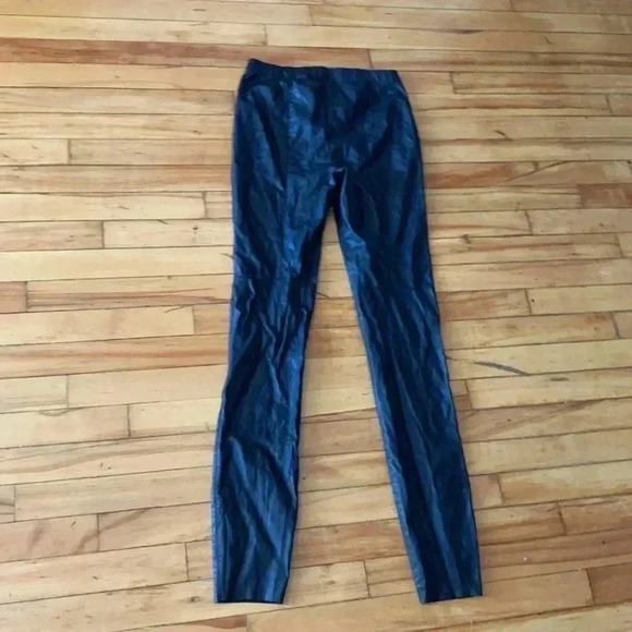 Vero Moda  faux leather leggings - Picture 3 of 6